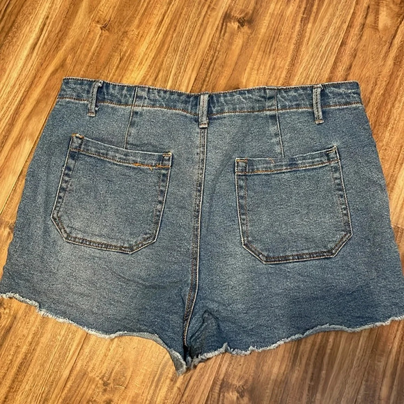 Knox Rose women’s shorts 14 large jean denim embroider stretch fray mid rise - Picture 6 of 10